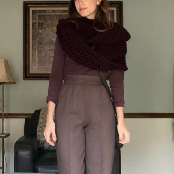 Deroucheau Knitwear Oversized Chunky Extra Large Infinity Scarf Dark Purple Wool - Picture 1 of 6